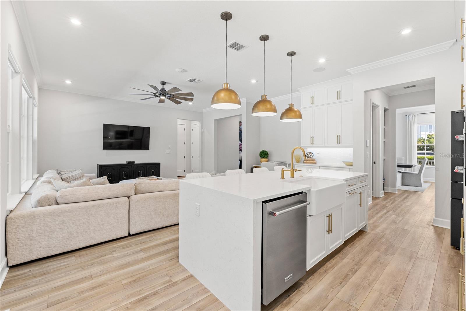 CELEBRATION ISLAND VILLAGE PH 1B - Residential