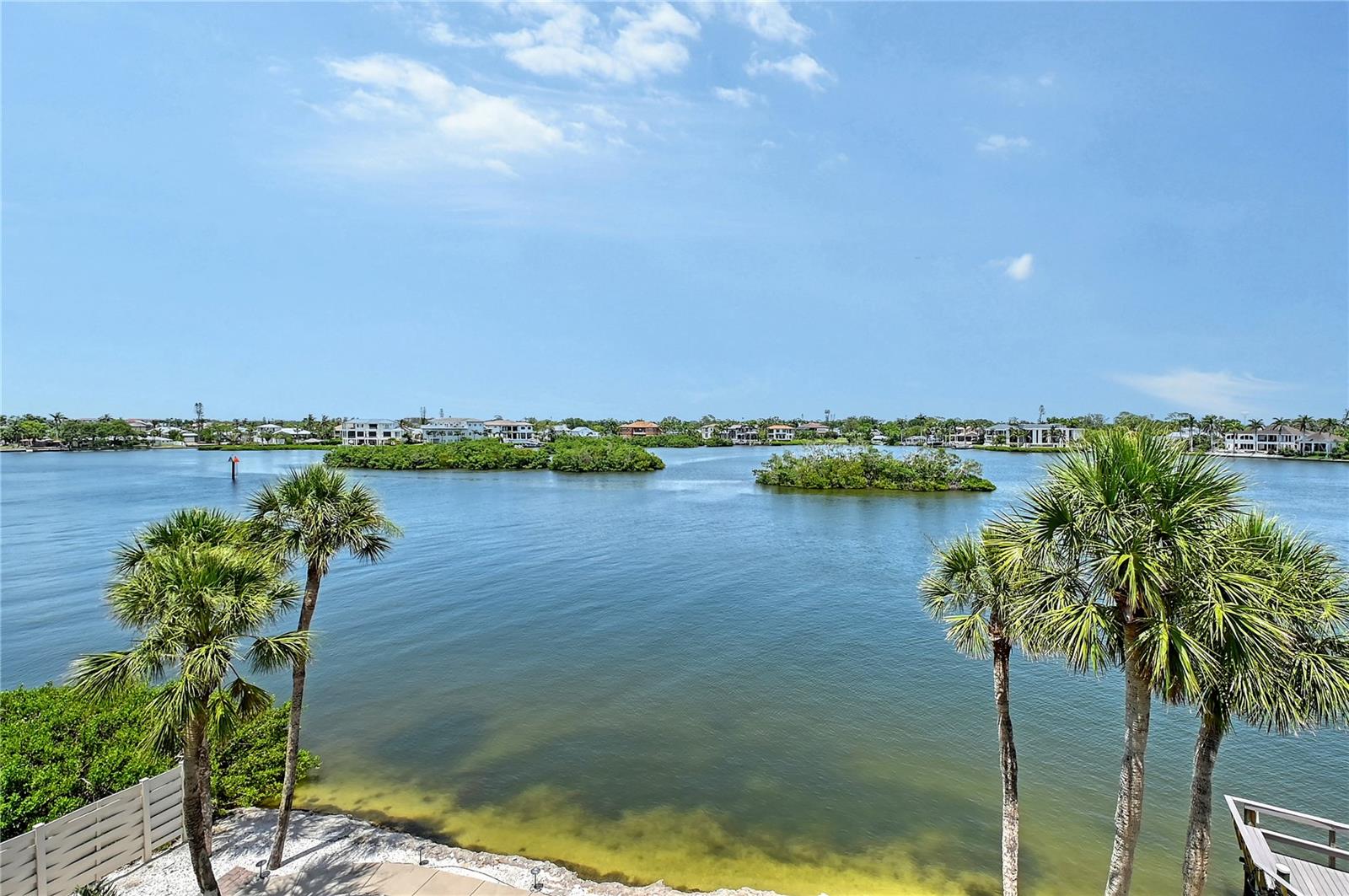 SIESTA HARBOR II - Residential