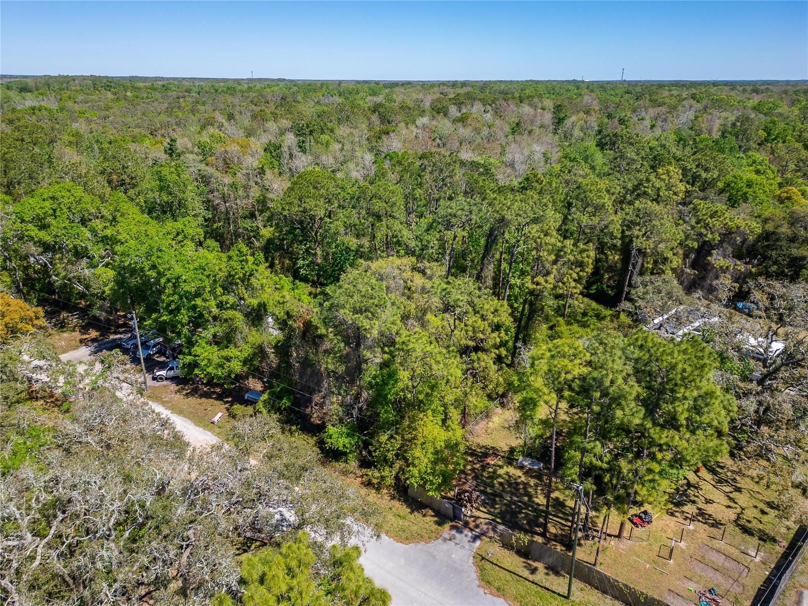 MOON LAKE ESTATES - Land