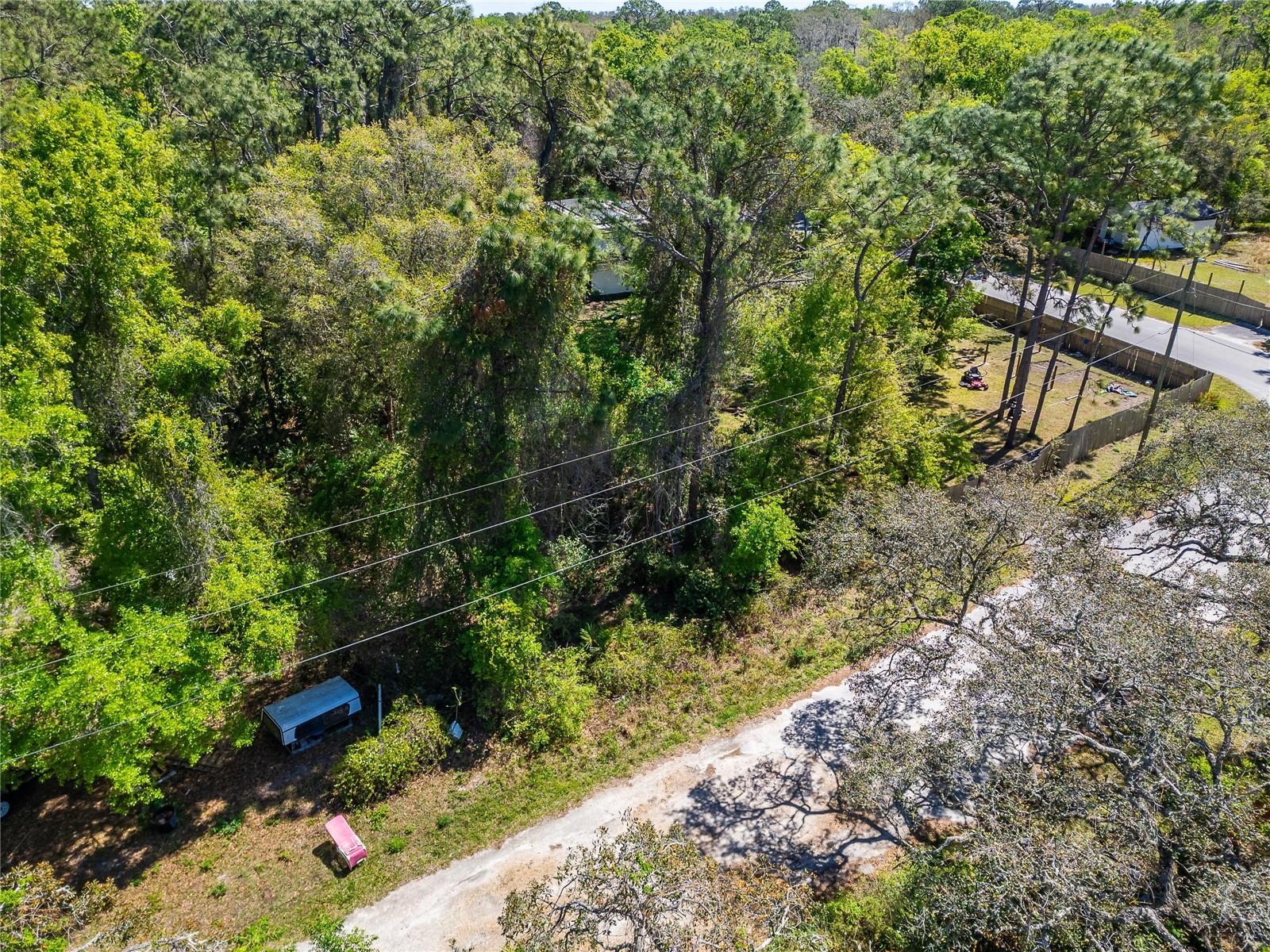 MOON LAKE ESTATES - Land