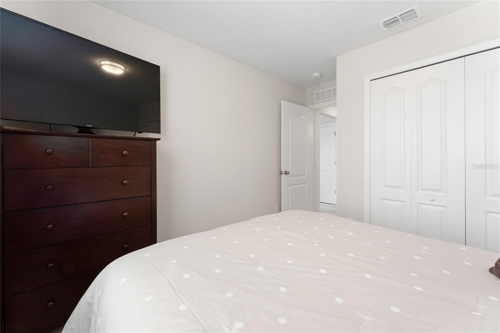 KENSINGTON RESERVE - Residential