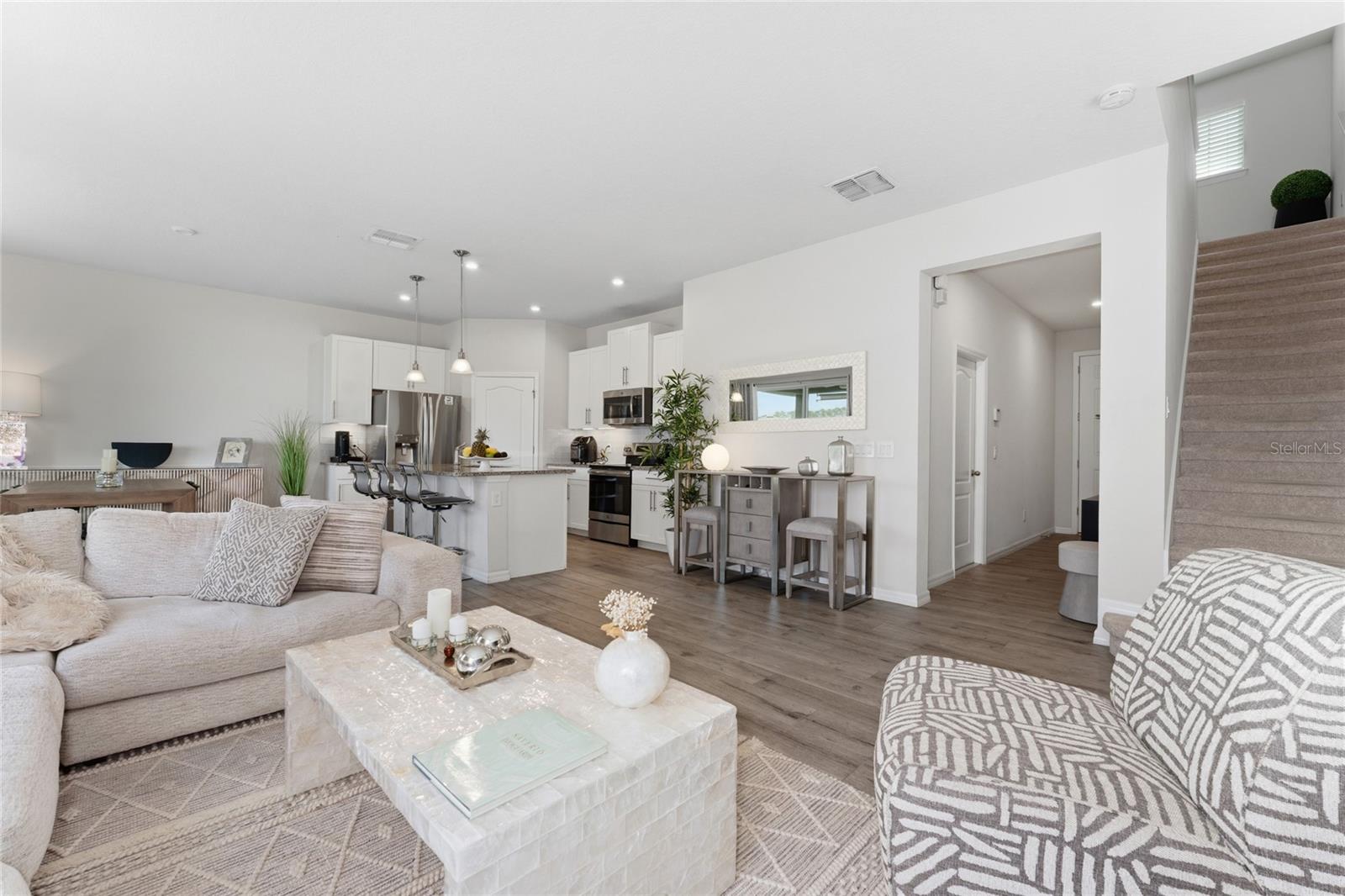 KENSINGTON RESERVE - Residential