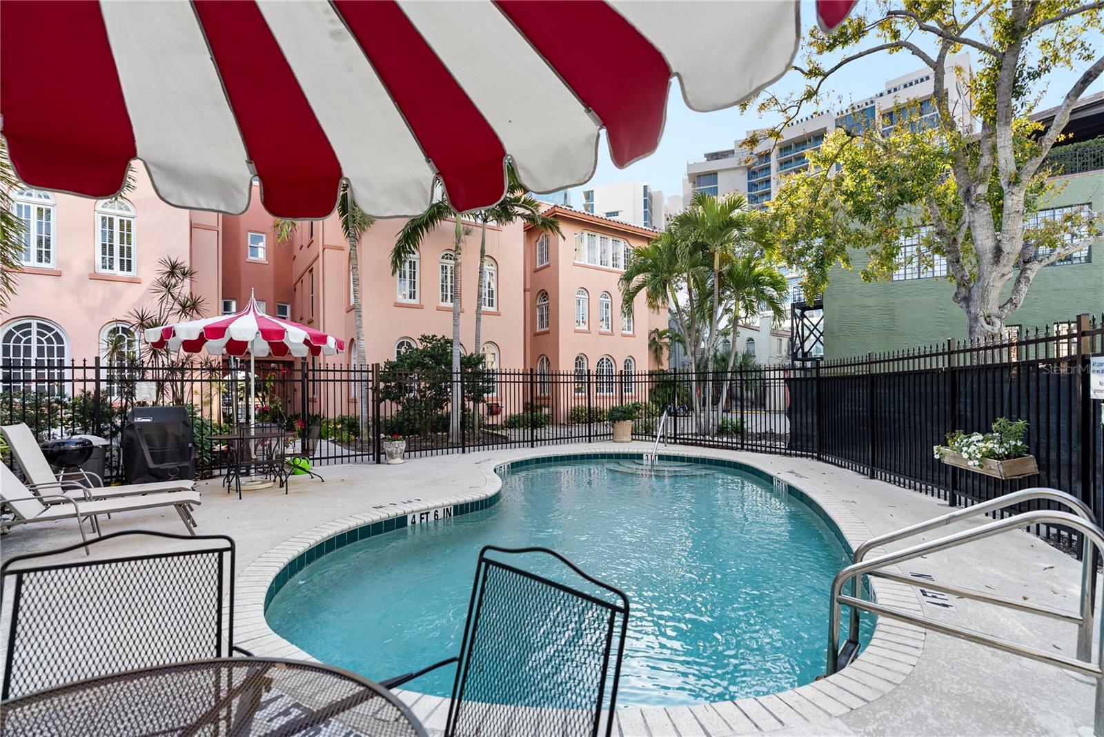 FRANCES CARLTON - Residential