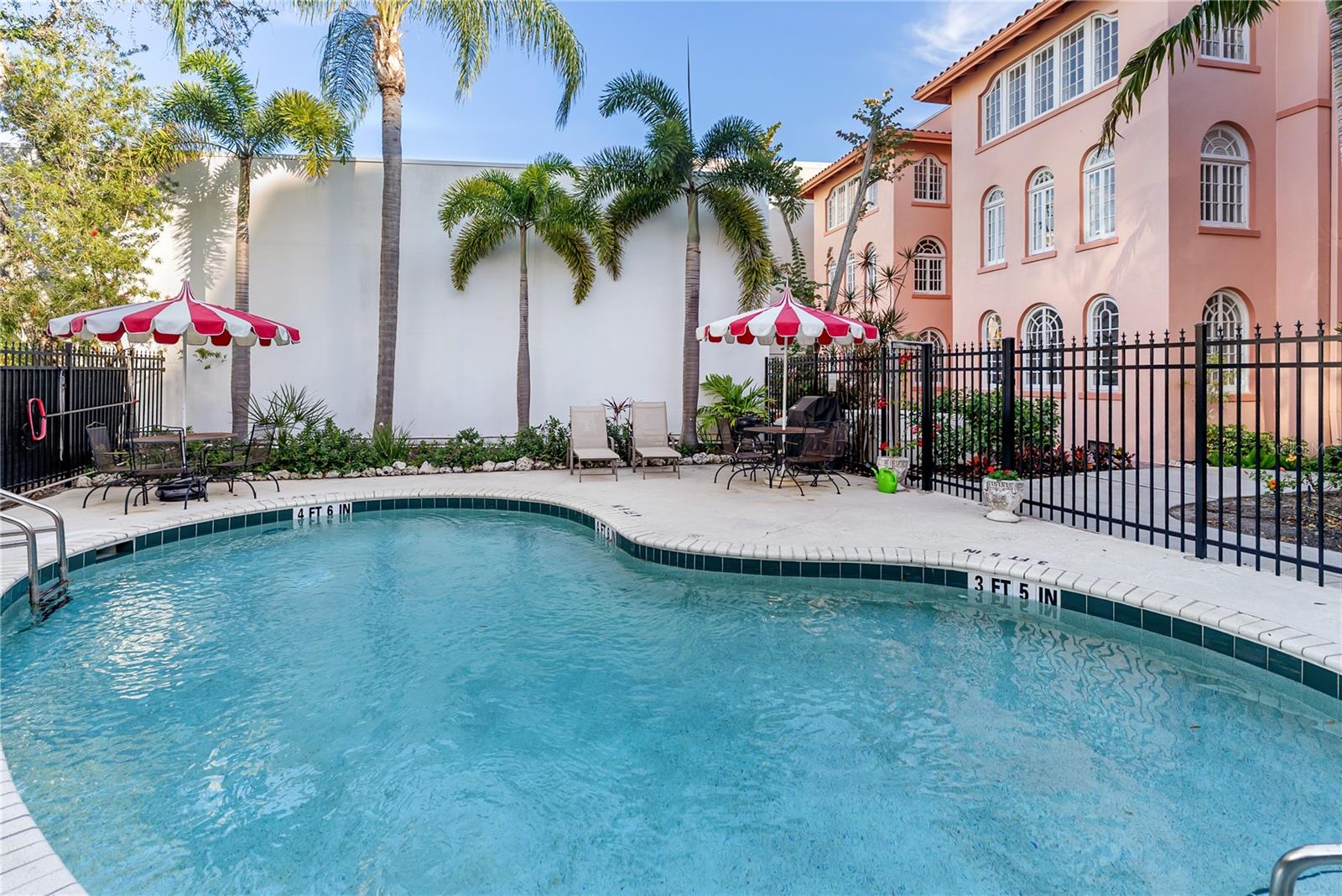 FRANCES CARLTON - Residential