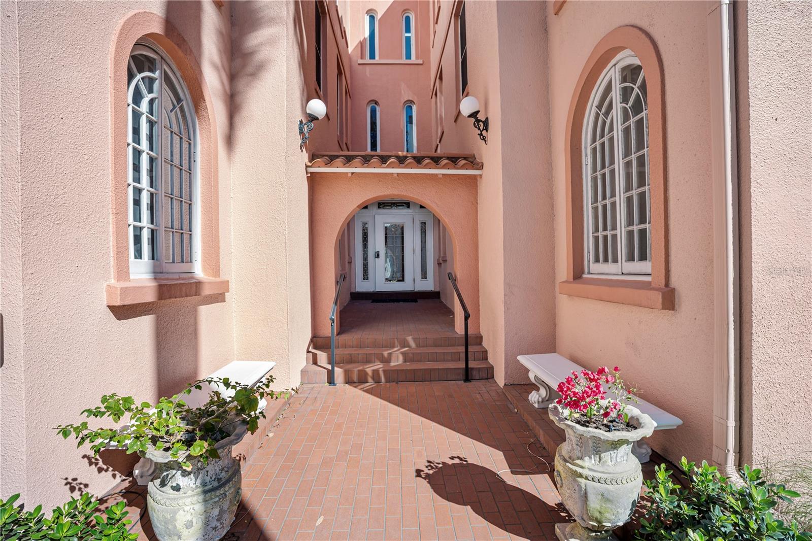 1221 N PALM AVENUE 303