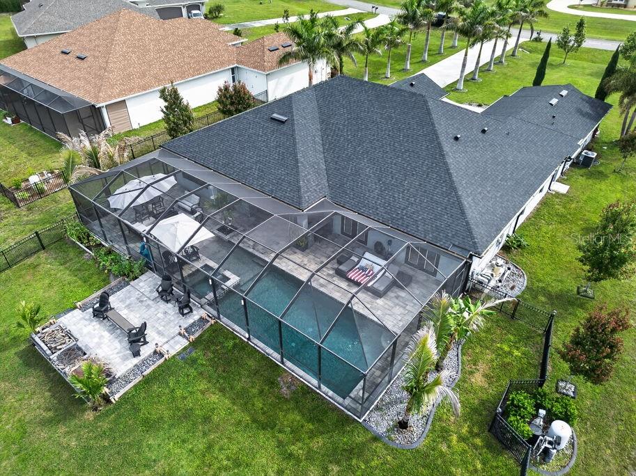 5220 LAKE VENICE DRIVE