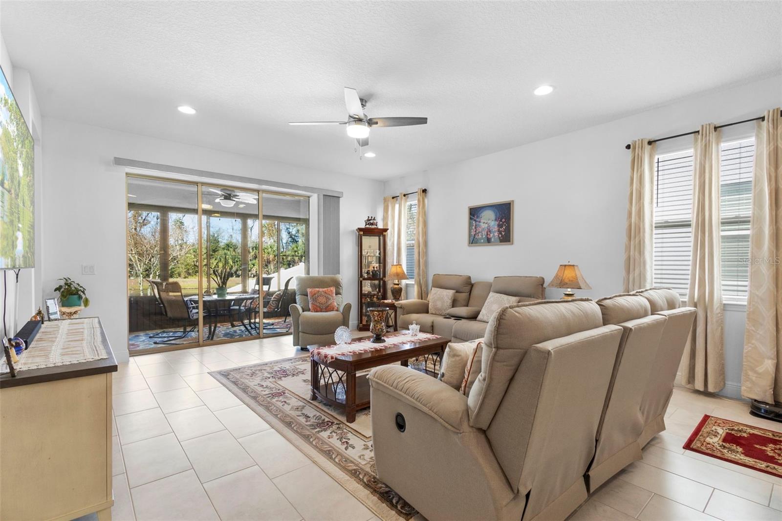 RIVINGTON PH 1D - Residential