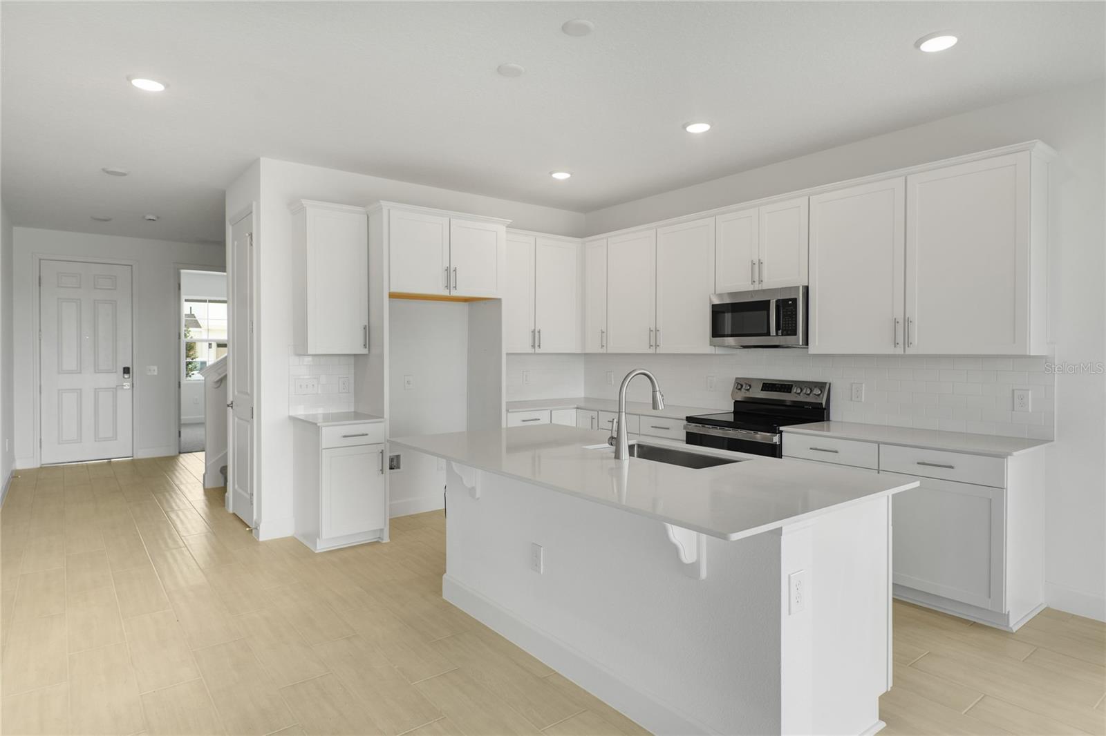 1698 CROOKED CREEK STREET