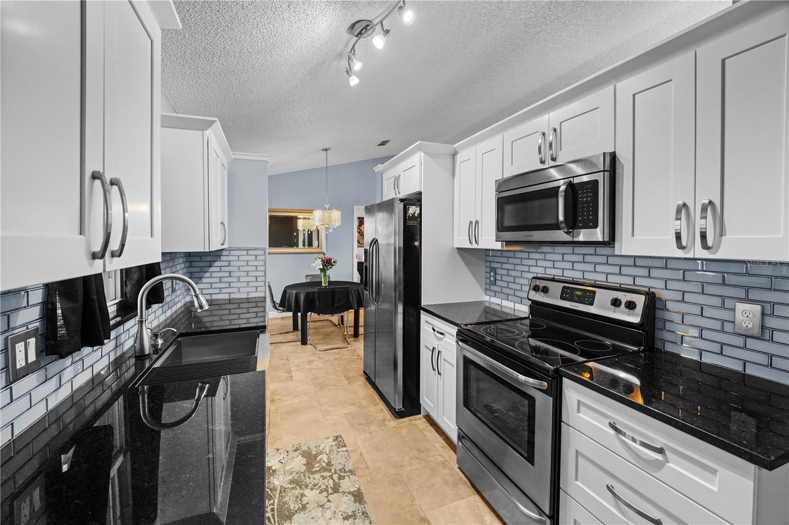 BLACKBERRY CREEK UNIT 3 - Residential