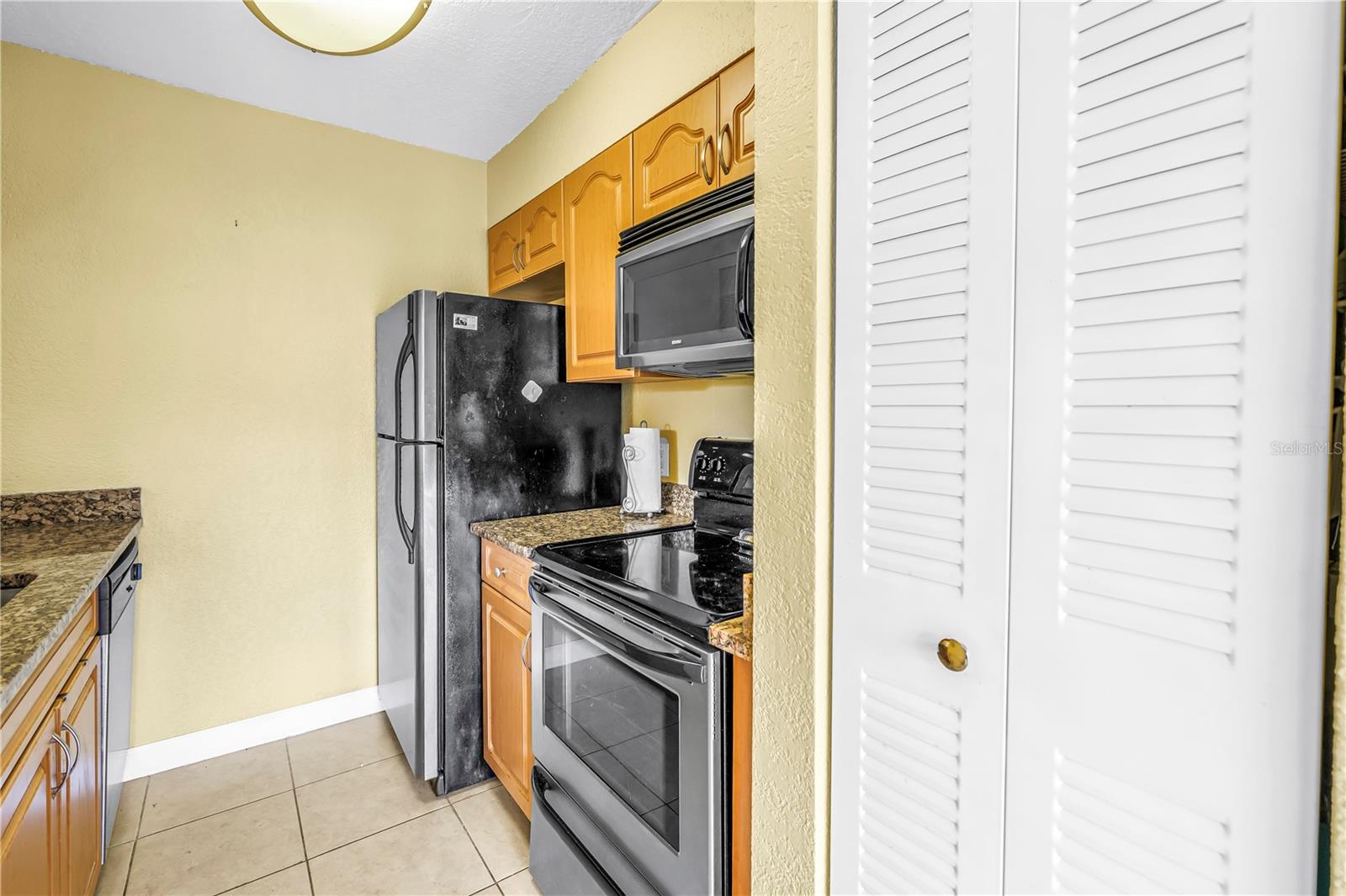 ARBOR GROVE CONDO - Residential