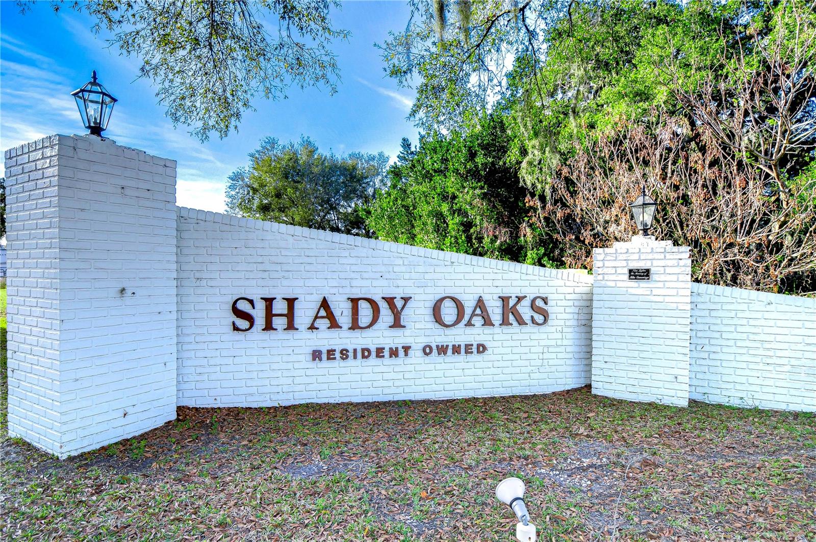 SHADY OAKS - Land