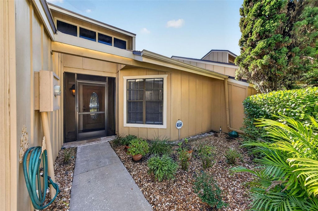 Photo of 2365 Sierra Lane #2365, Maitland, FL 32751 (MLS # R4912212)