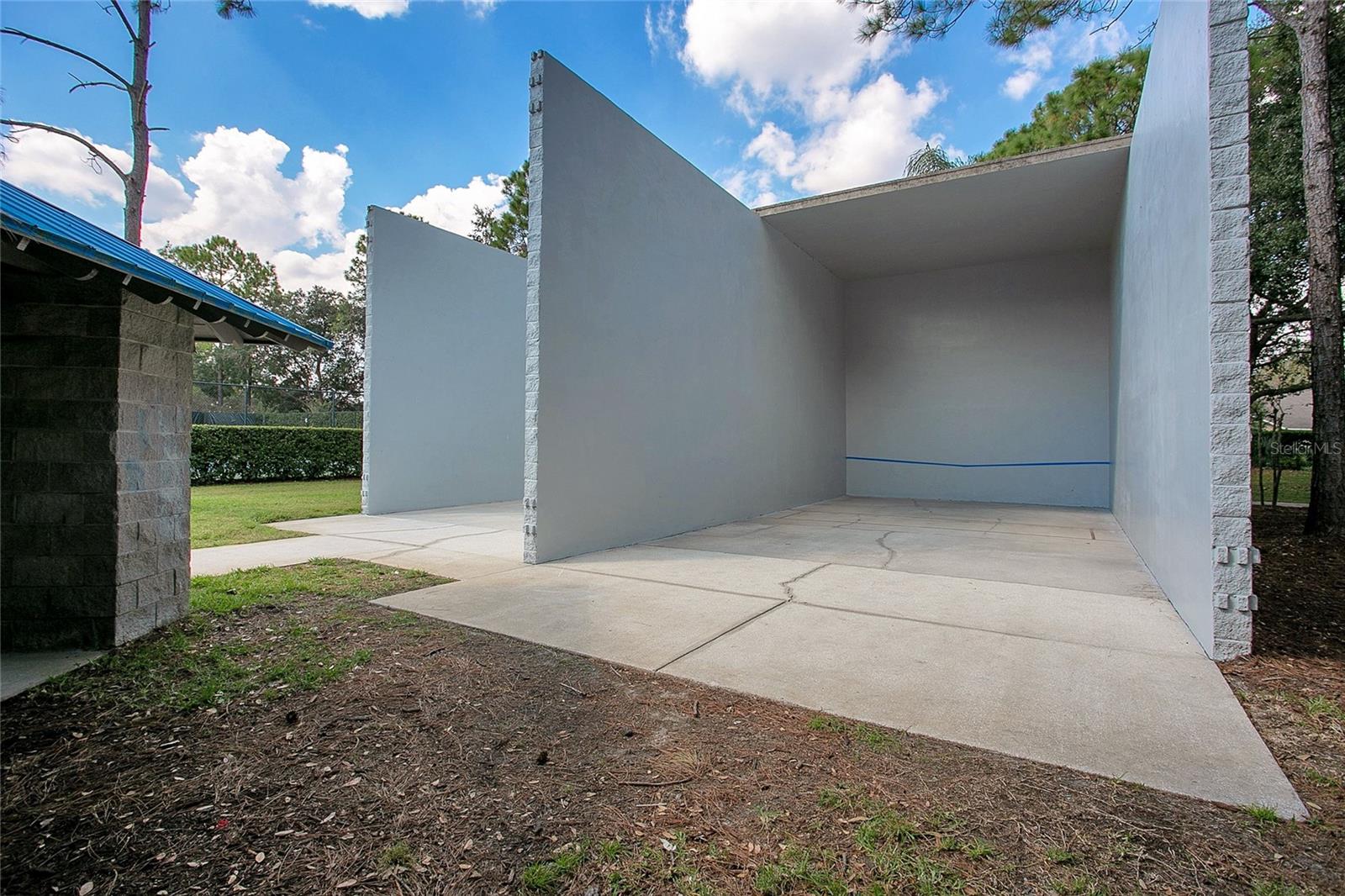 HUCKLEBERRY FIELDS TR N2B - Residential