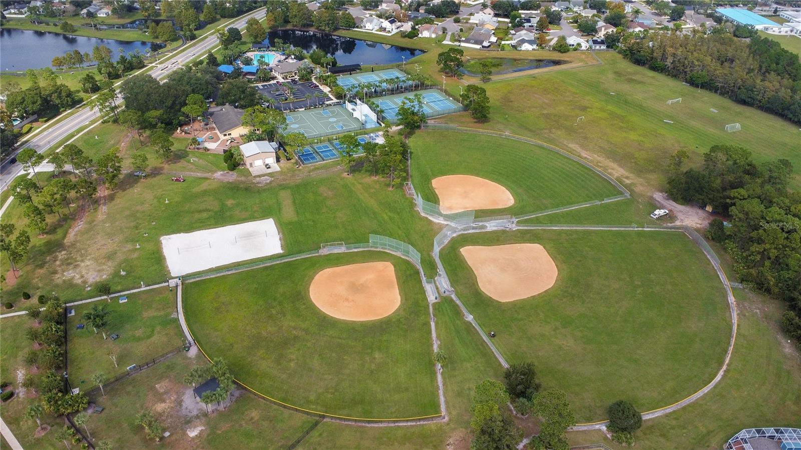 HUCKLEBERRY FIELDS TR N2B - Residential