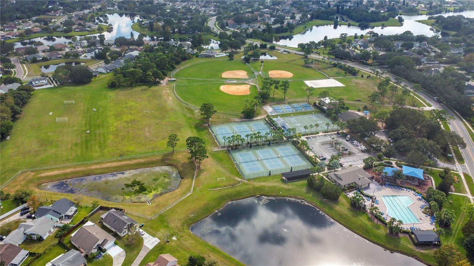 HUCKLEBERRY FIELDS TR N2B - Residential