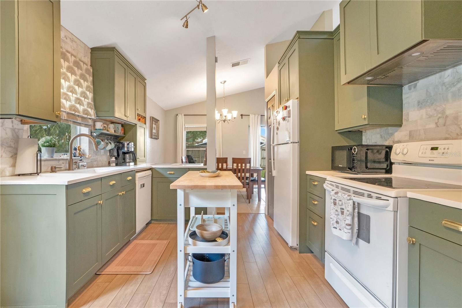 HUCKLEBERRY FIELDS TR N2B - Residential