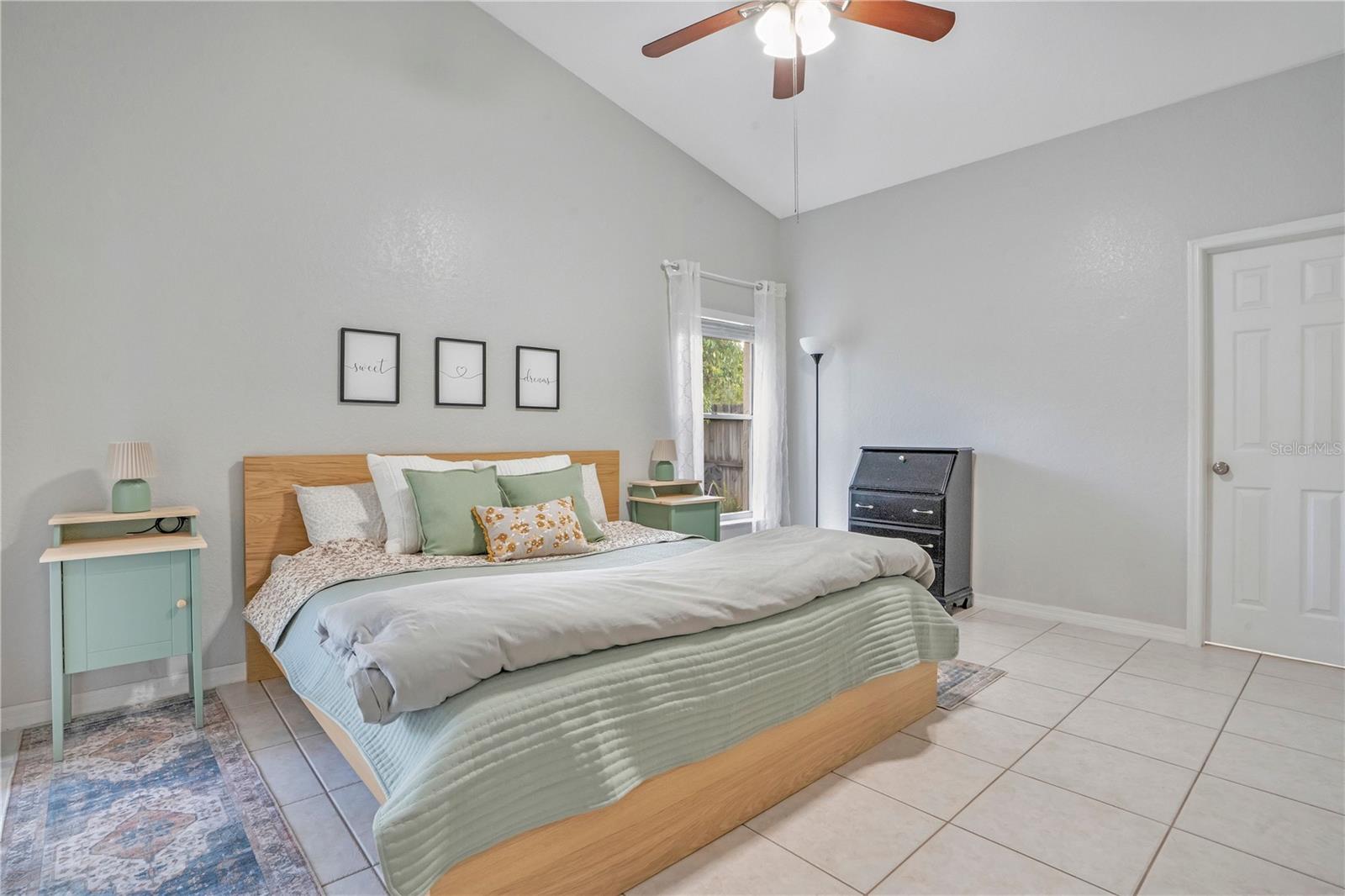 HUCKLEBERRY FIELDS TR N2B - Residential