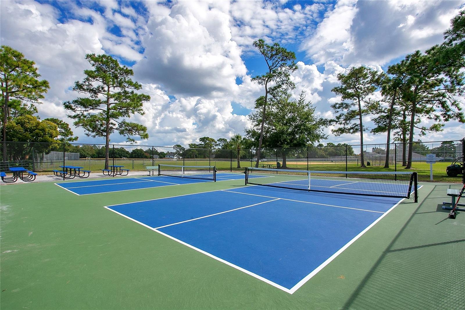 HUCKLEBERRY FIELDS TR N2B - Residential