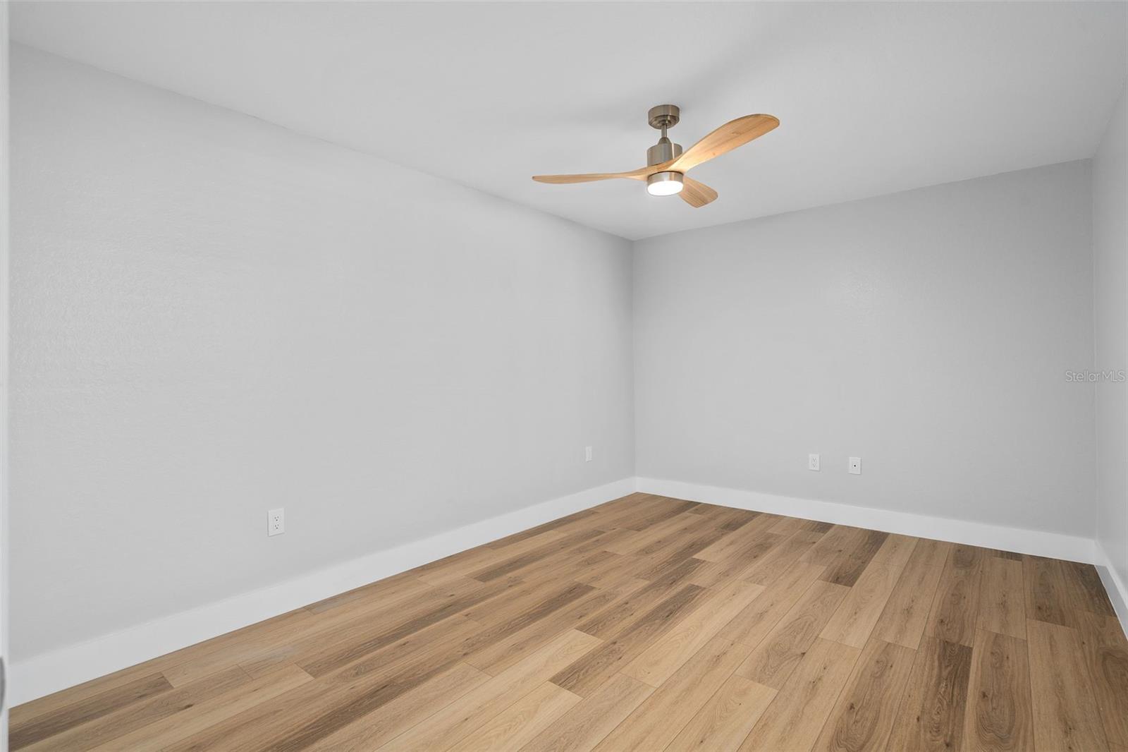 SANCTUARY/BAY HILL - Residential