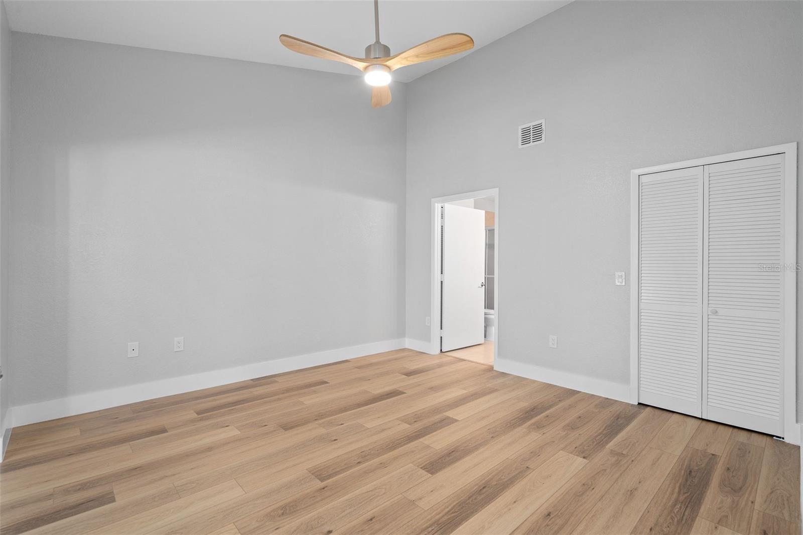 SANCTUARY/BAY HILL - Residential