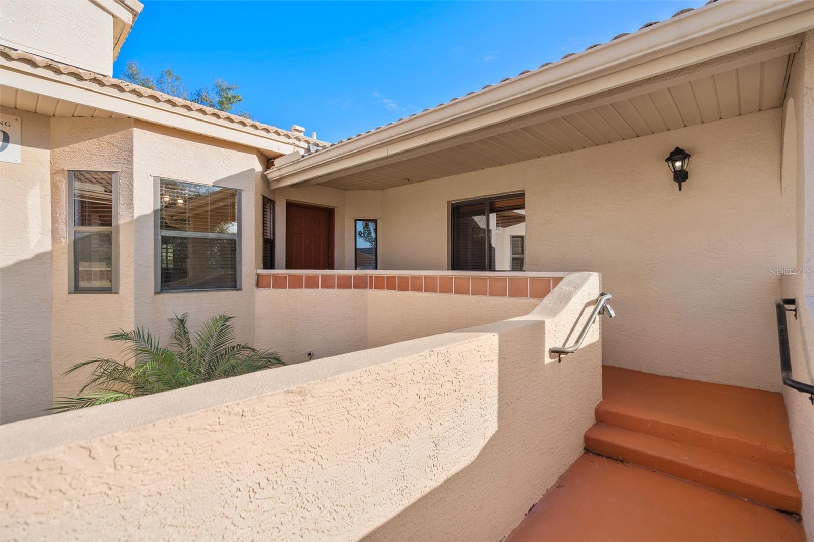 SANCTUARY/BAY HILL - Residential