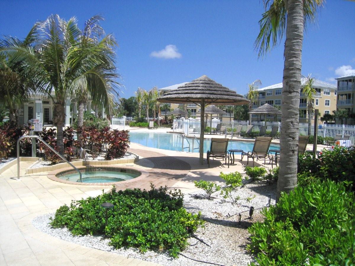 HAMMOCKS PRESERVE PH 01 - Residential