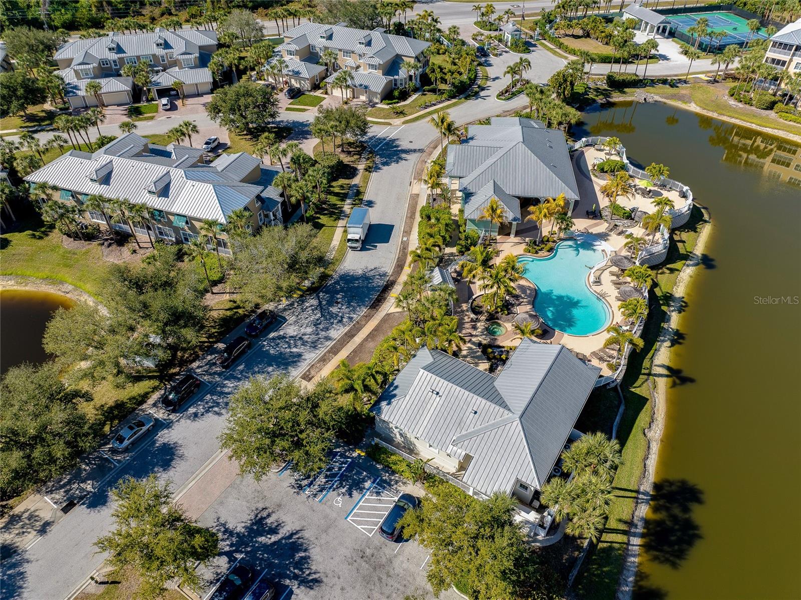 HAMMOCKS PRESERVE PH 01 - Residential