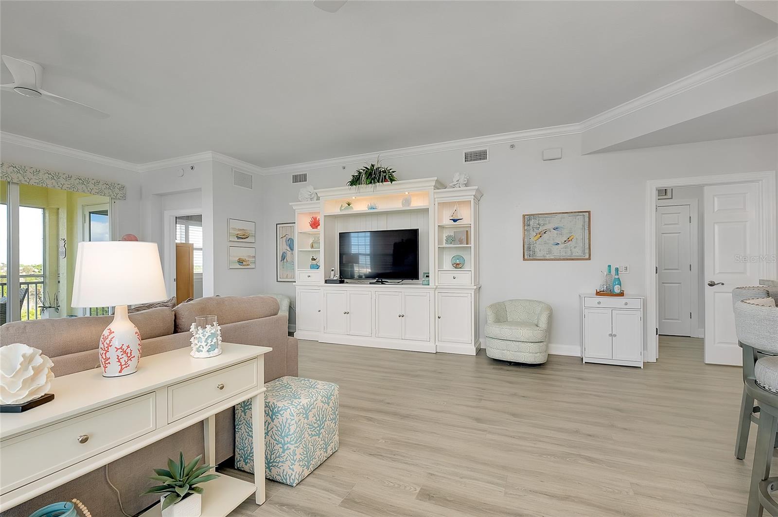 HAMMOCKS PRESERVE PH 01 - Residential