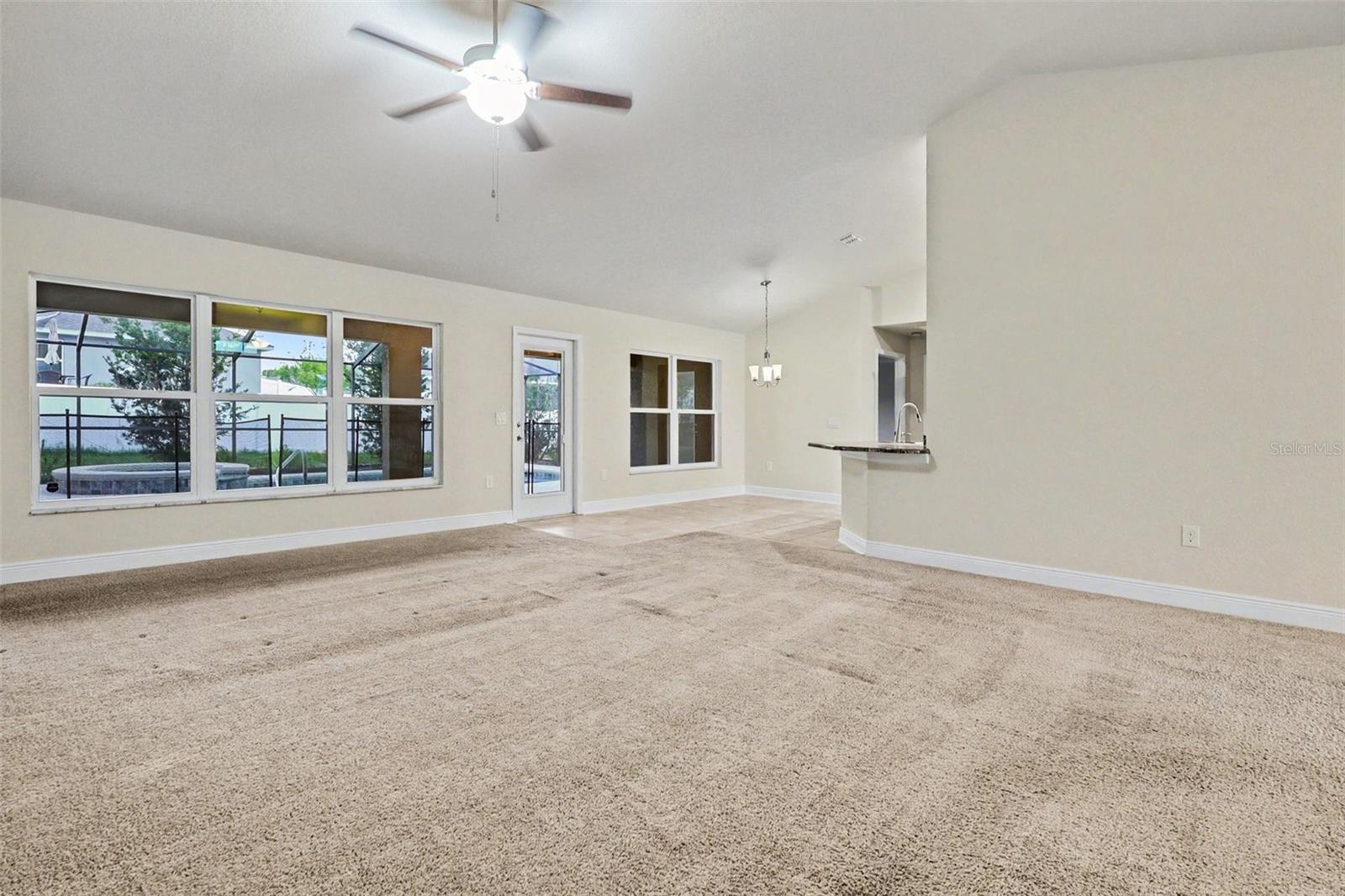 EAGLE CREST - Residential