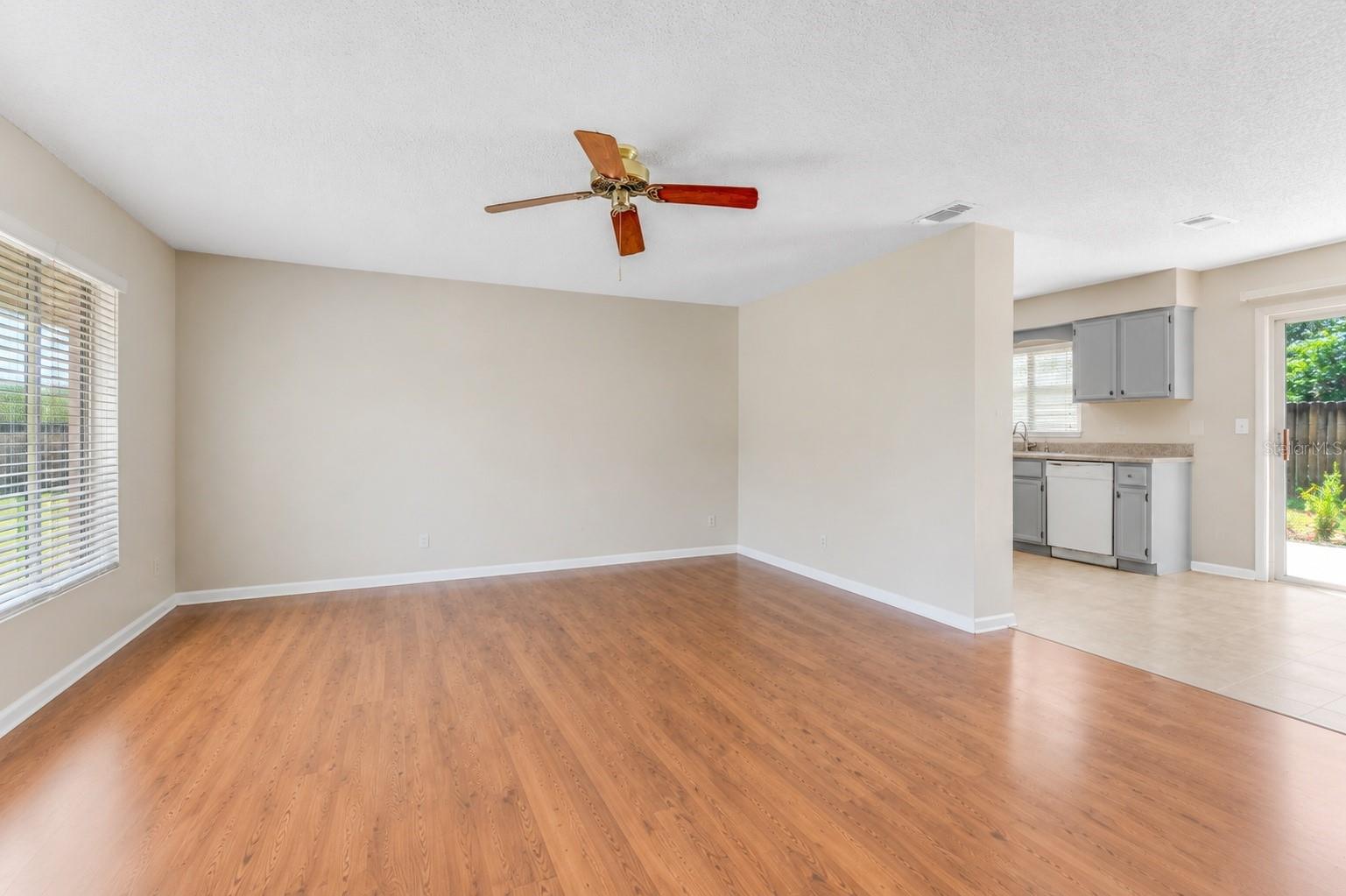 1106 BLUEBERRY DRIVE