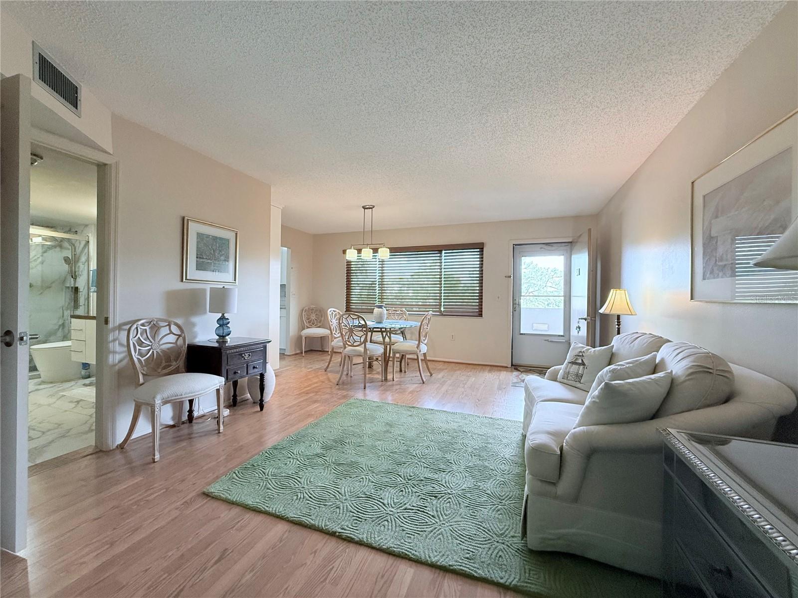 IRONWOOD FIFTEENTH - Residential