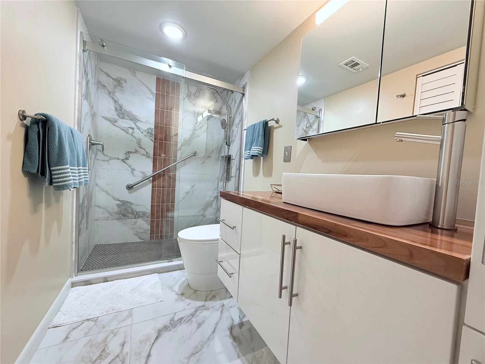 IRONWOOD FIFTEENTH - Residential