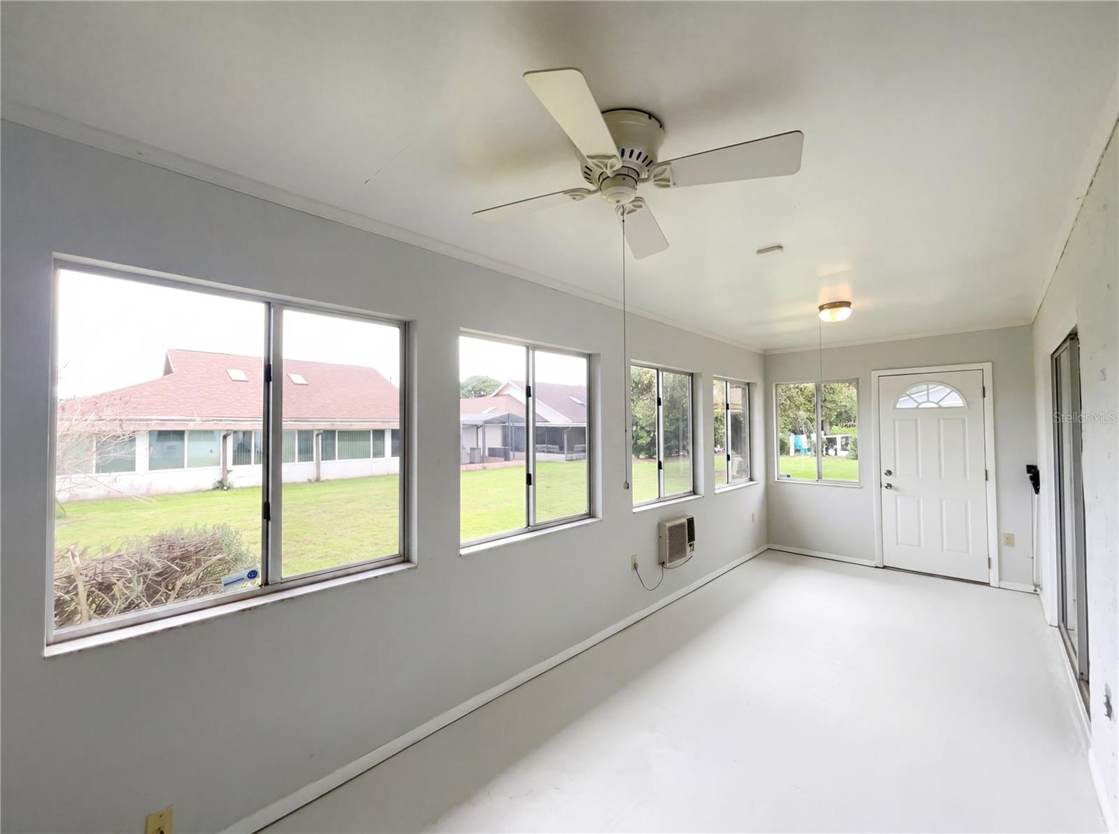 SOMERSET VILLAGE - Residential