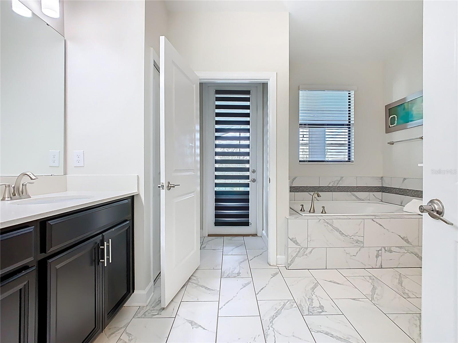 STOREY LAKE PH 3 - Residential