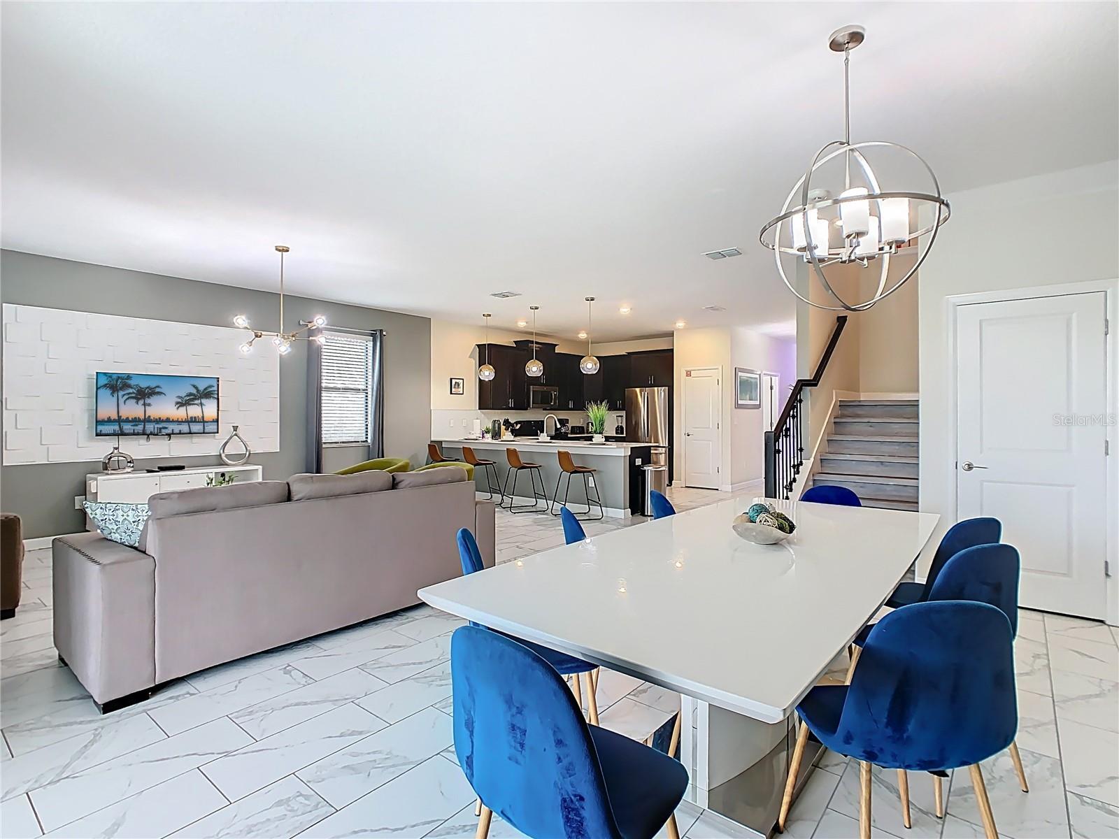 STOREY LAKE PH 3 - Residential