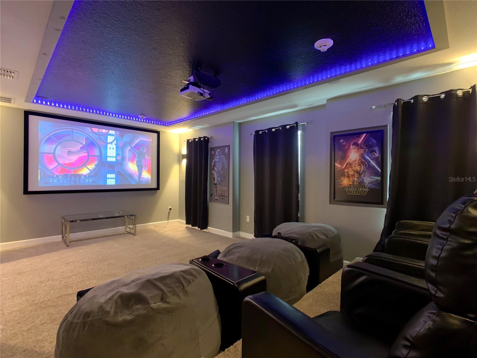 STOREY LAKE PH 3 - Residential