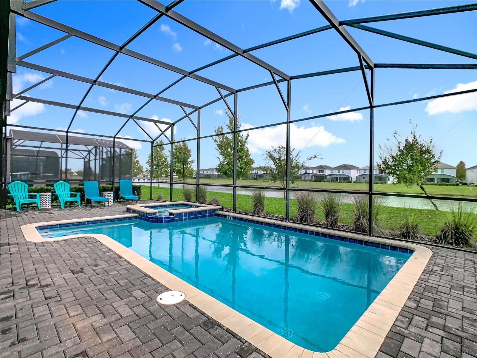 STOREY LAKE PH 3 - Residential