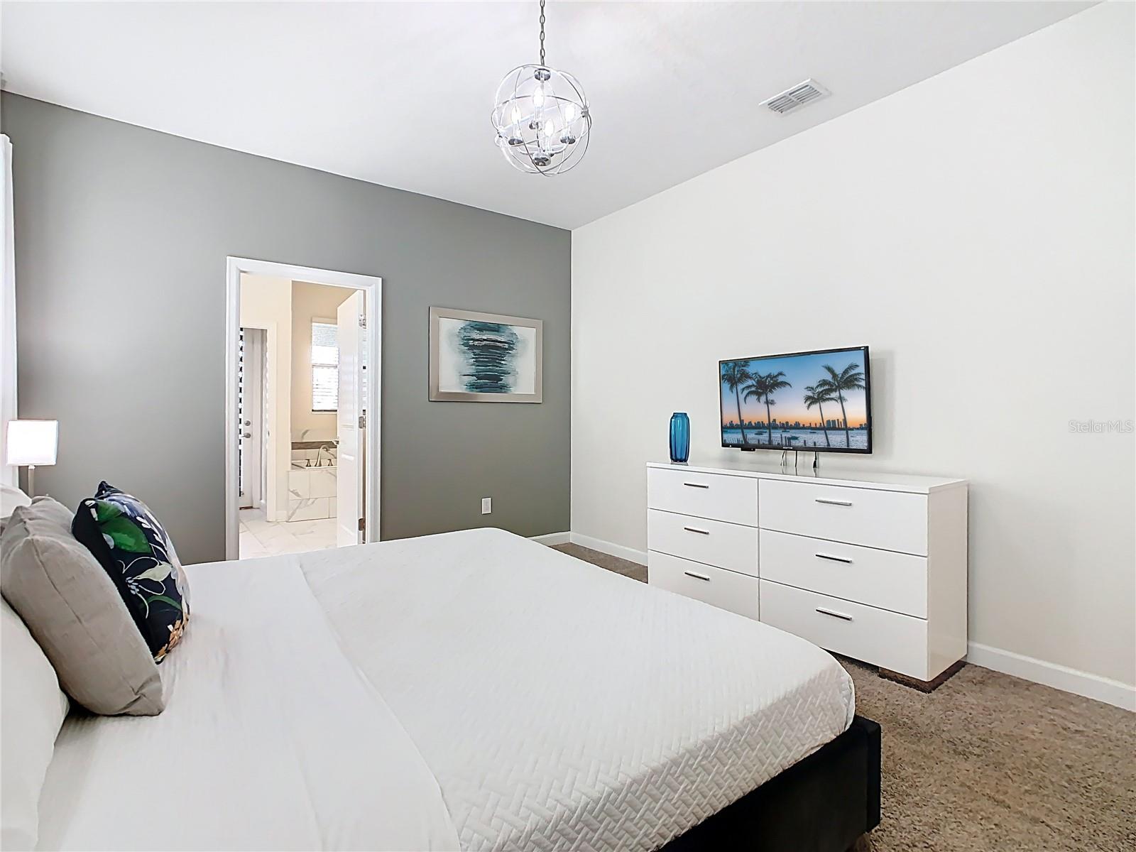 STOREY LAKE PH 3 - Residential