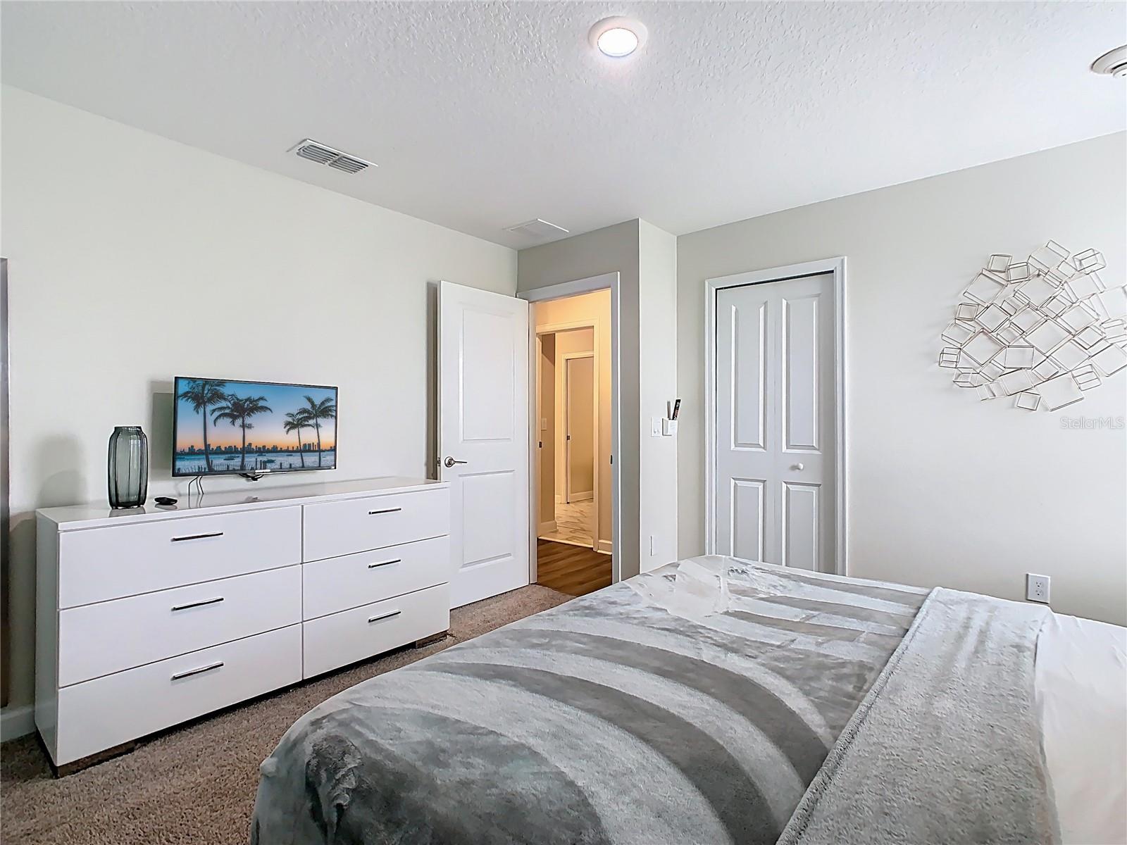 STOREY LAKE PH 3 - Residential