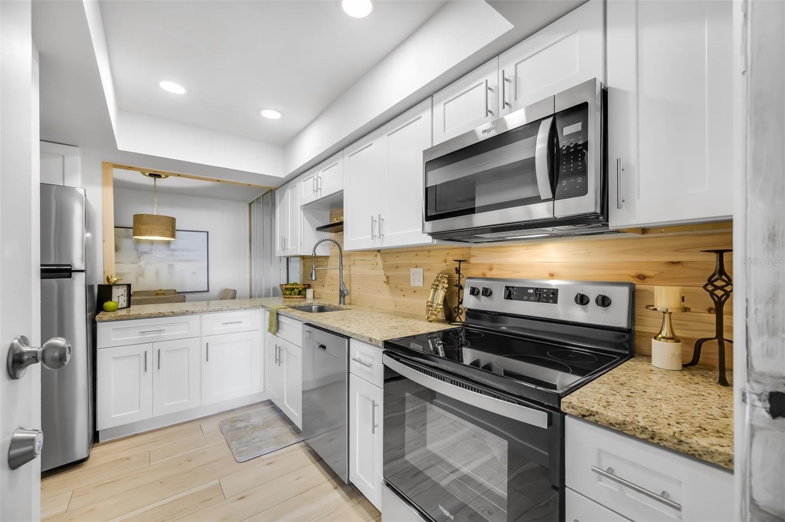 EASTWOOD SHORES 2 PH 2 - Residential Lease