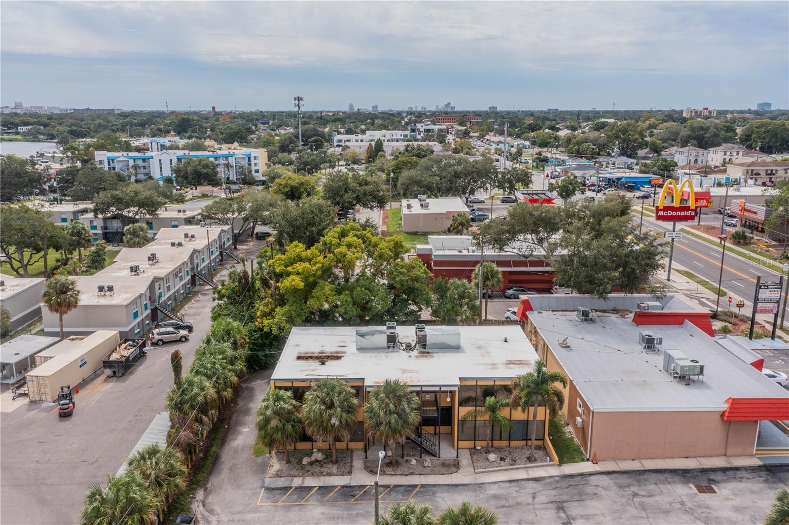 UNPLATTED - Commercial Lease