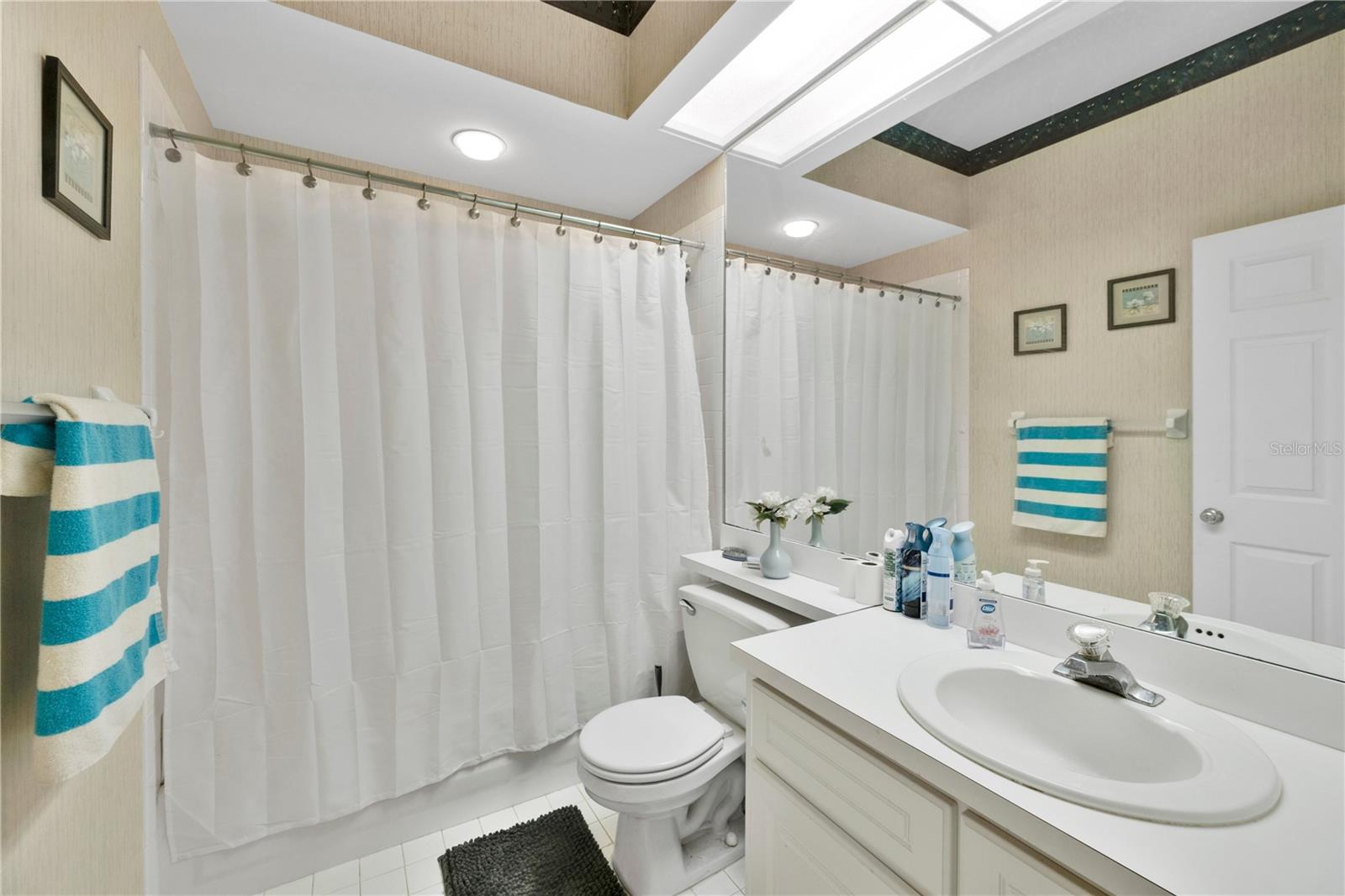 ENCLAVE AT GRASSLANDS A CONDO - Residential