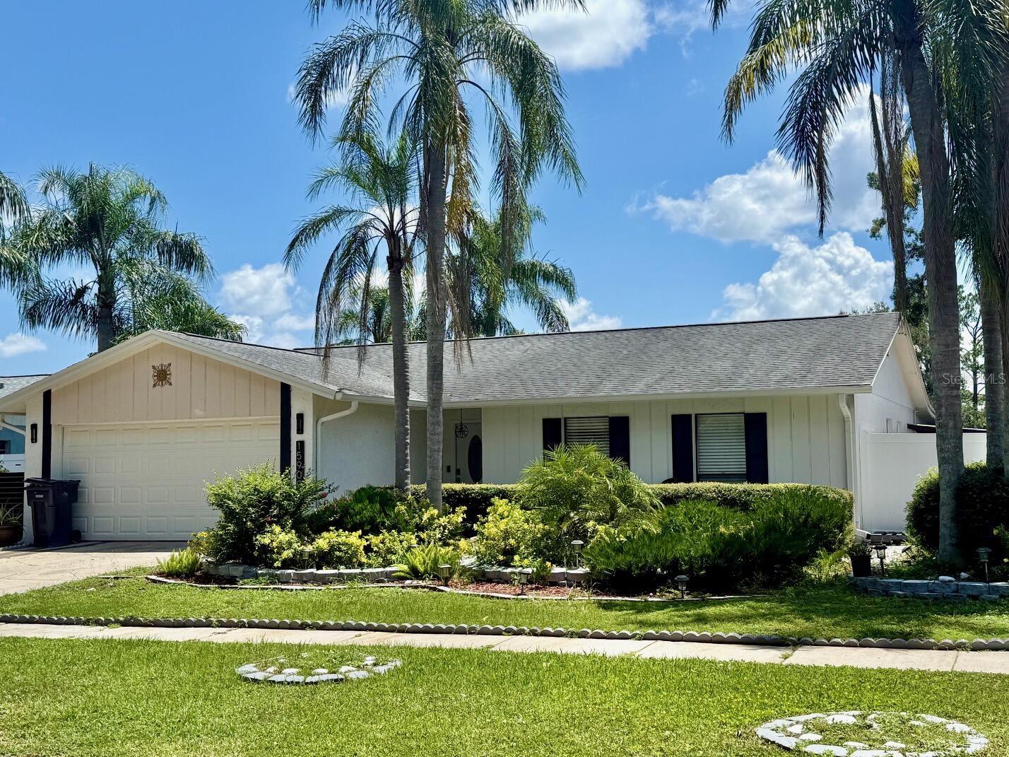 Welcome to 15909 Crying Wind Drive in the sought after Country Place neighborhood. Beautifully updated 3-bedroom, 2-bath home featuring a private pool, screened lanai, and a fenced-in backyard.
Step inside to discover a bright, open floor plan with brand-new baseboards and a fully renovated kitchen, complete with a new dishwasher and microwave. The second bathroom has been completely updated, has a fresh, modern feel for guests or family.
Enjoy Florida living at its best with a covered lanai overlooking the pool, for year-round enjoyment. The two-car garage provides ample storage and convenience. Located in a quiet, established neighborhood, this move-in-ready home combines comfort, style, and outdoor living.
Don’t miss your chance to own this Tampa gem