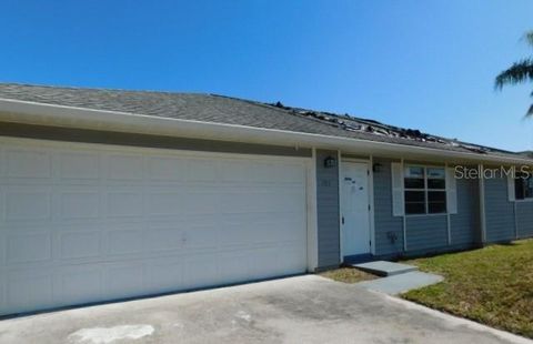 Photo of 705 SW 9th Court, Cape Coral, FL 33991 (MLS # K4903285)