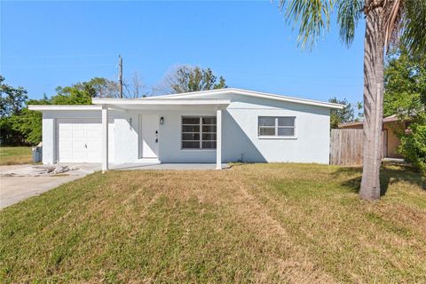 Photo of 4905 Largo Terrace, New Port Richey, FL 34652 (MLS # TB8441978) Photo of 4905 Largo Terrace, New Port Richey, FL 34652 (MLS # TB8441978)