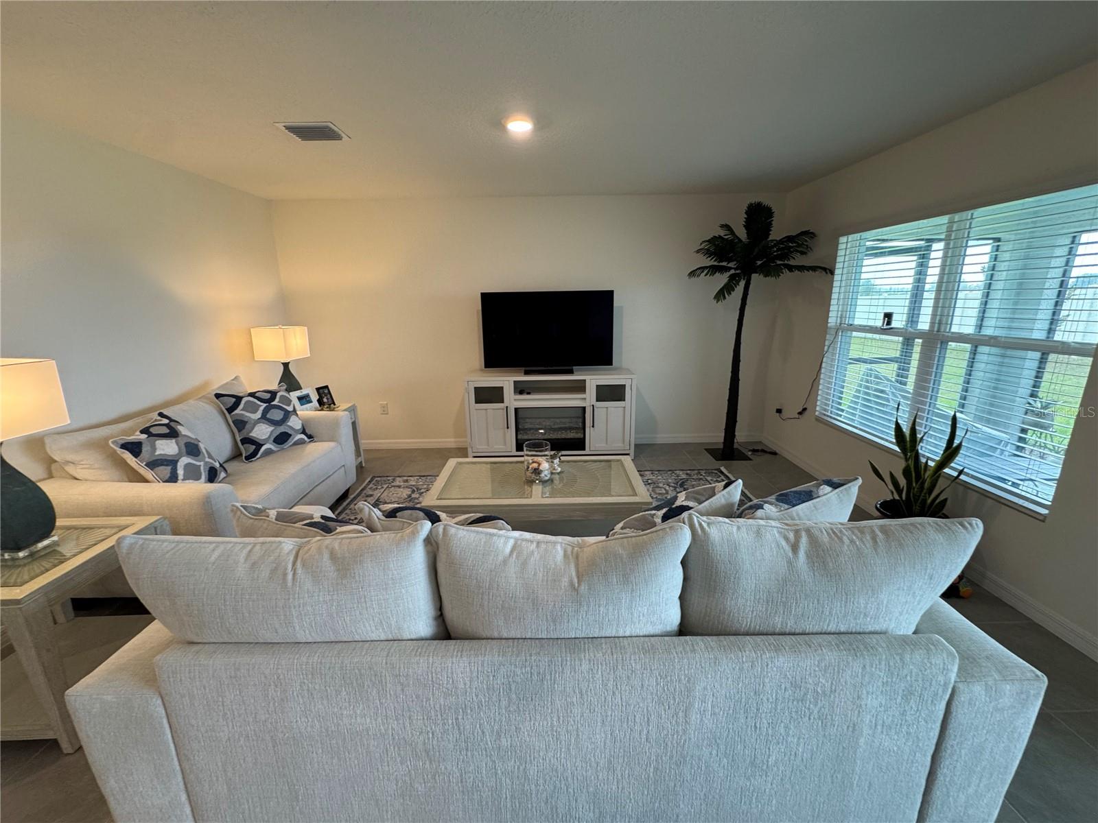 OCALA XINGS SOUTH PH TWO - Residential Lease