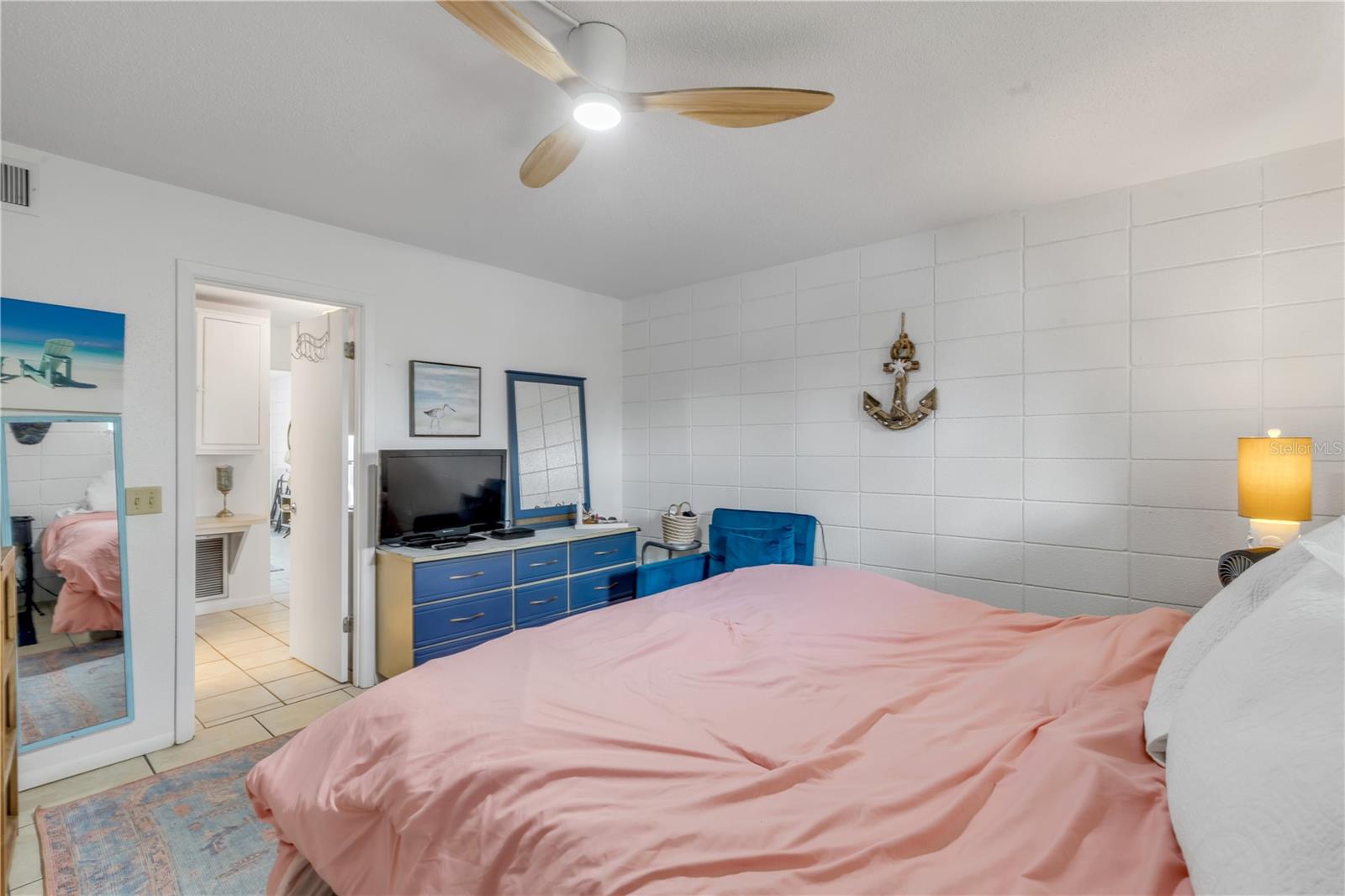 CORONADO ARMS CONDO - Residential