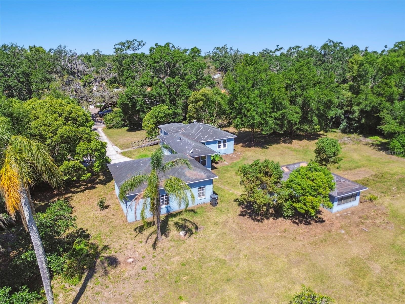 101 N TAYLOR ROAD