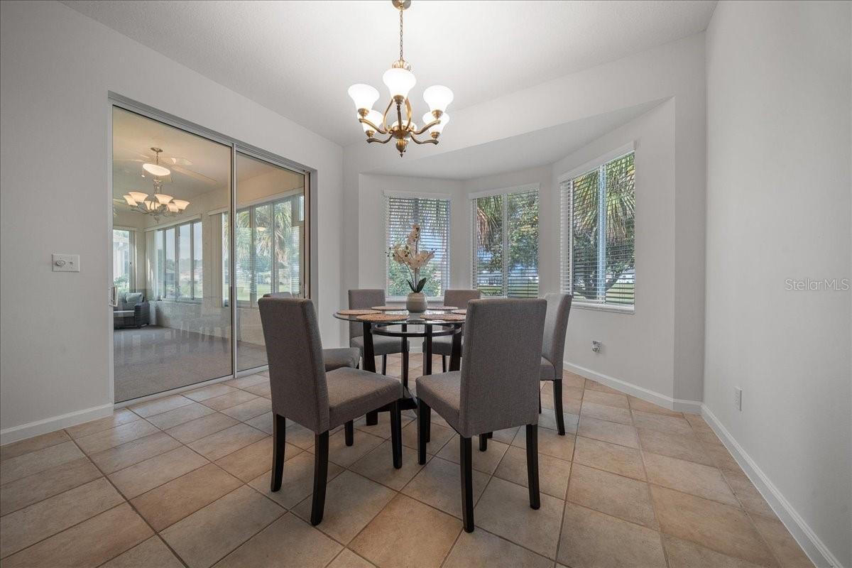 OCALA PALMS UN 09 - Residential Lease