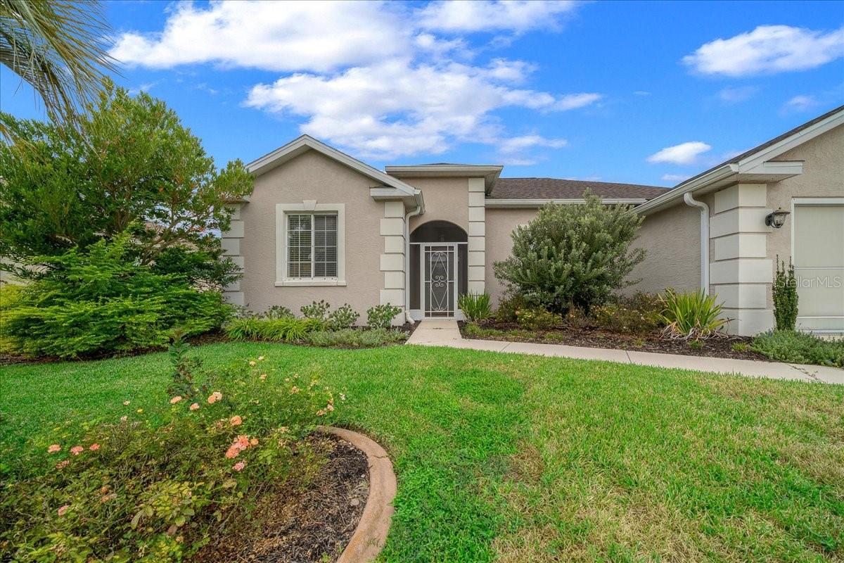 OCALA PALMS UN 09 - Residential Lease